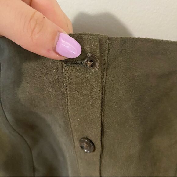 Banana Republic LUCIE VEGAN SUEDE TOP - Picture 8 of 8